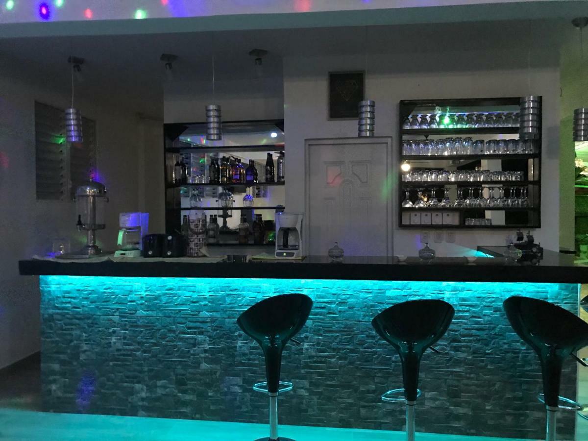 Diamond Hotel Кабарете Екстер'єр фото